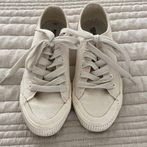 Cute Mossimo Sneakers- worn once